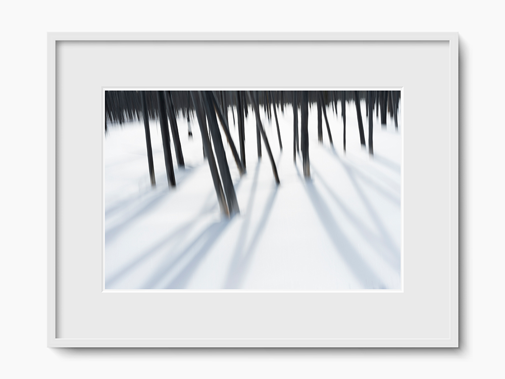 Blank white photo frame It's complicated